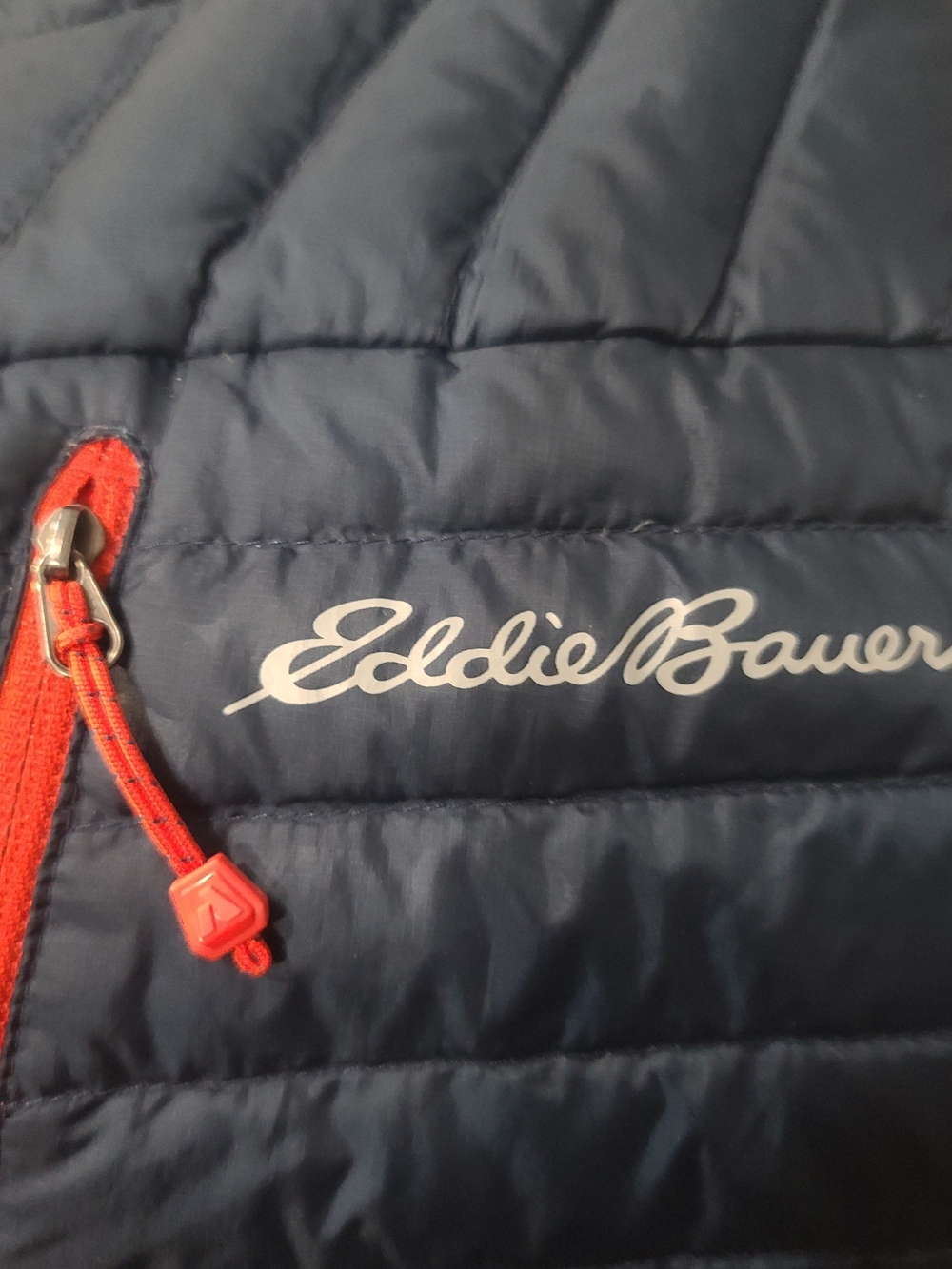 Eddie Bauer First Acent jacket with Red Zipper Accents - Picture 11 of 11